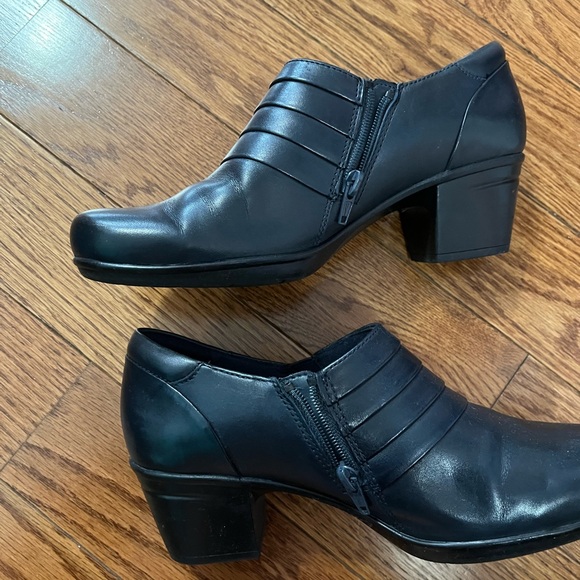 Navy Blue Leather Slip-On Shoes - Picture 5 of 7